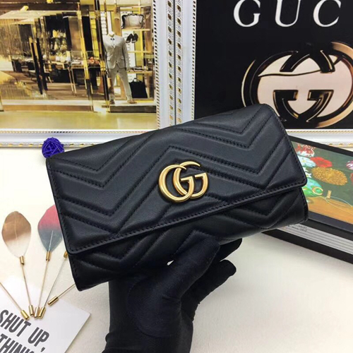 グッチ財布 レプリカ正面デザイン